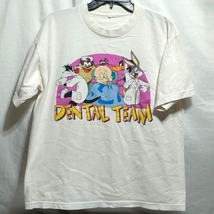SALE! RARE! HTF! Warner Bros Looney Tunes Vintage DENTAL TEAM Collectible Tee